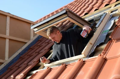 Pose de fenêtres de toit Velux à Échalas